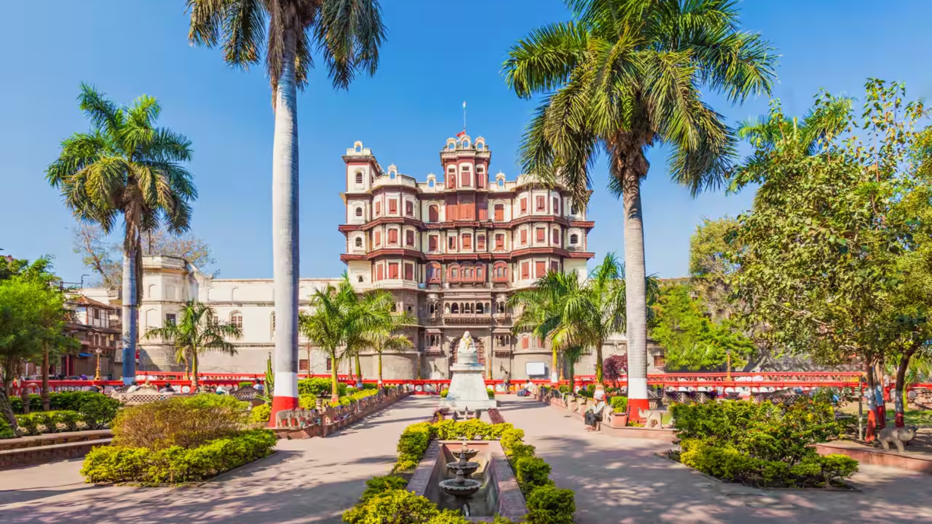 Ex Indore | 2N / 3D Complete Tour
